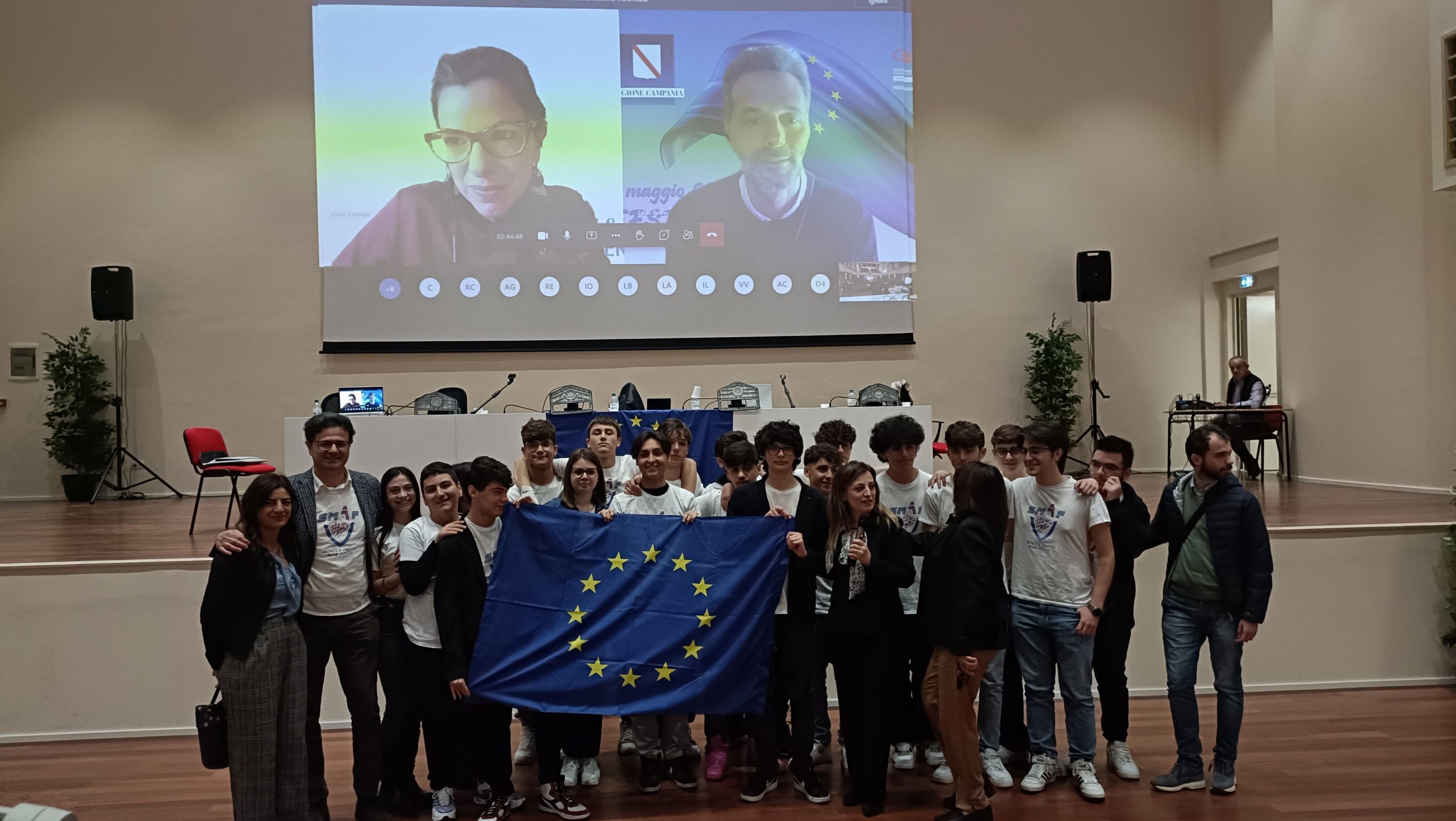 Journée de l'Europe, premier lycée Fermi d'Aversa en Campanie pour A Scuola di OpenCoesione