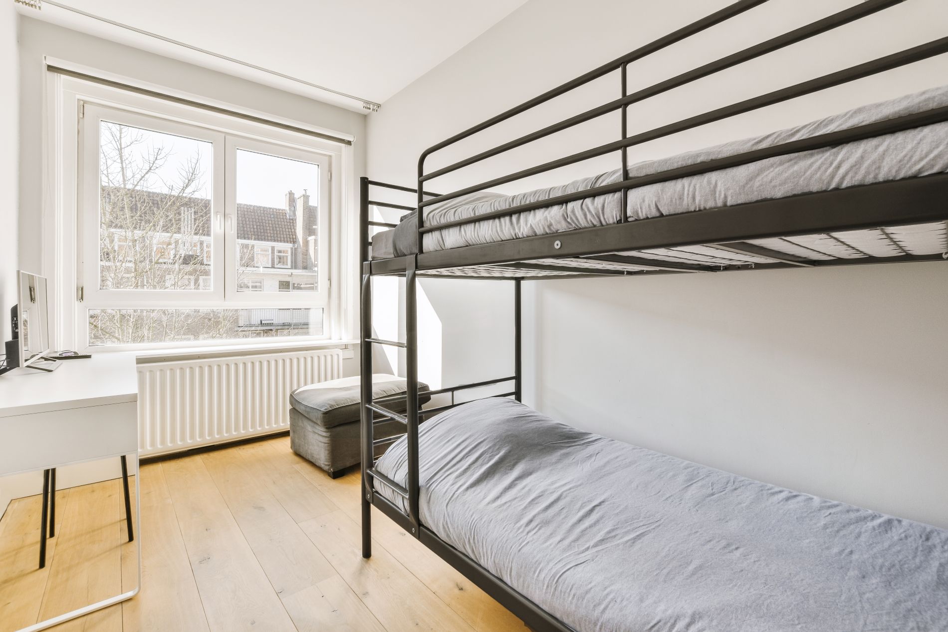 Una residenza universitaria all’Ostello della Gioventù di Mergellina a Napoli