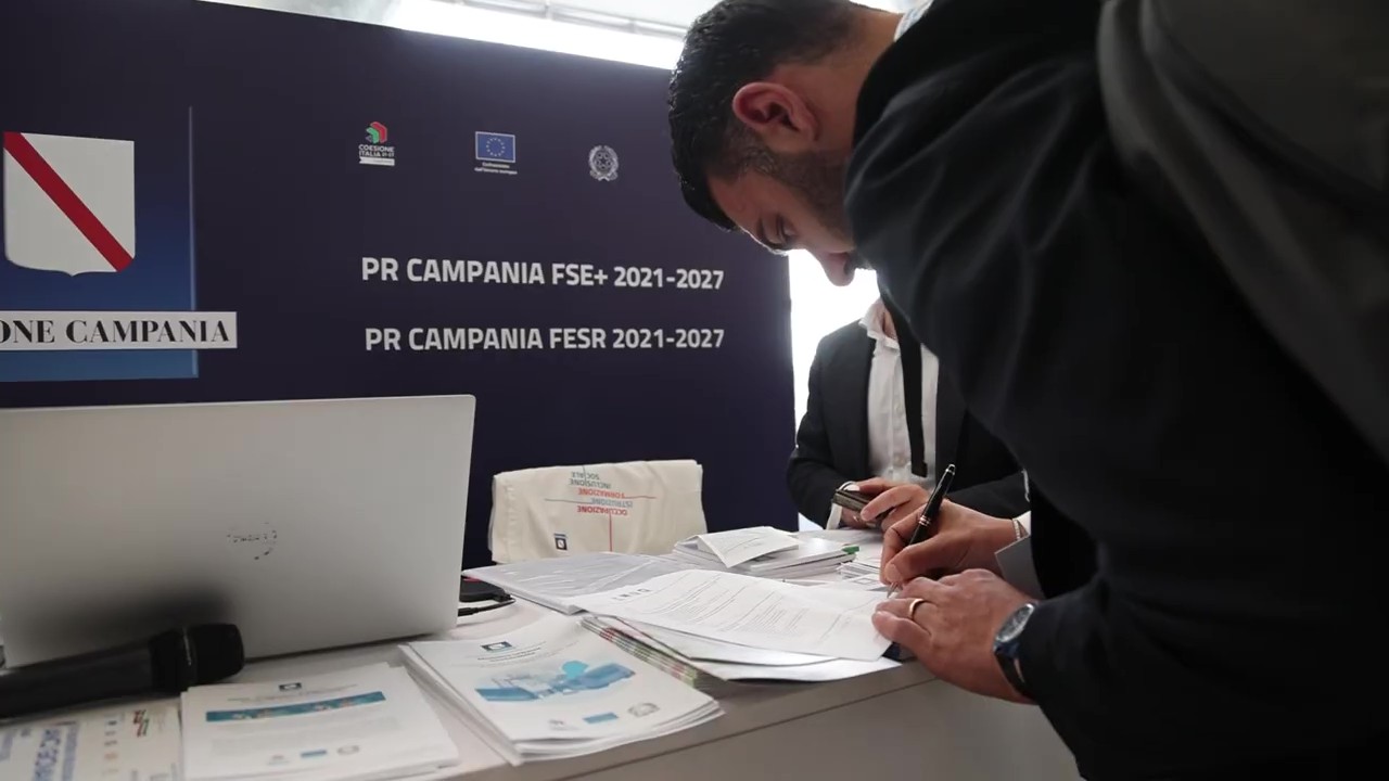 Persone e Territori, la politica di coesione della Regione Campania all’Assemblea nazionale ANCI Giovani