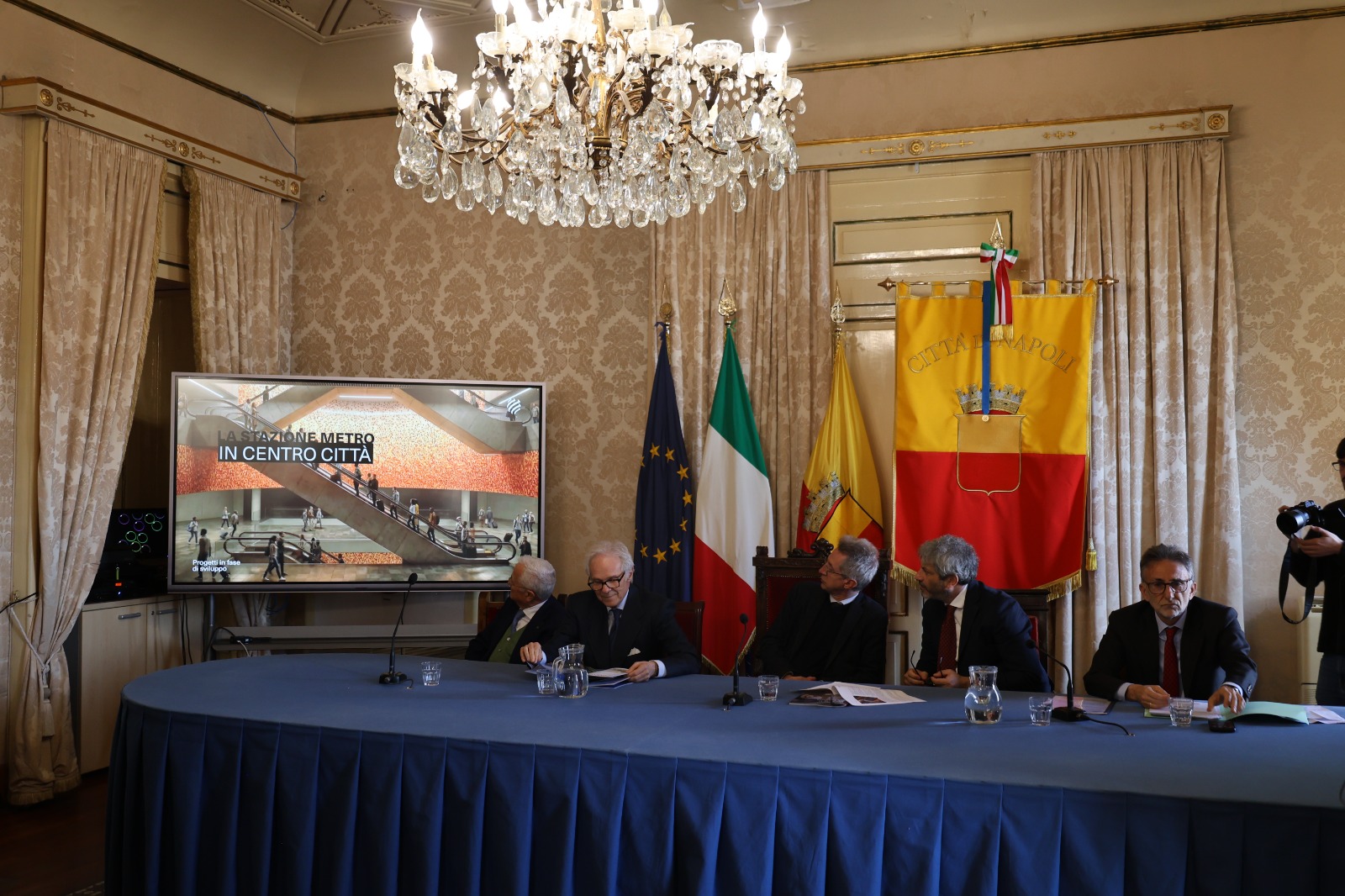 Linea 10, firmato il contratto per i lavori della metro che collegherà Napoli alla alla stazione AV di Afragola